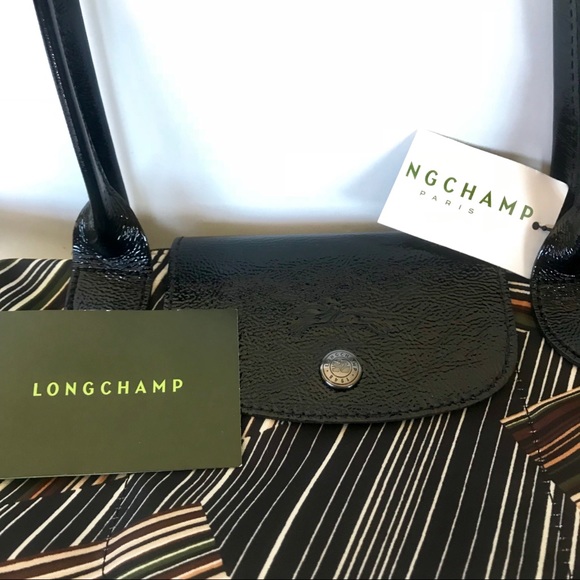 SOLD ! LONGCHAMP Medium Nylon Tote - Picture 9 of 9